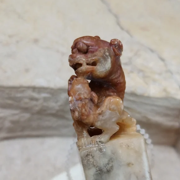 Antique Carved Stone Seal with Foo Dogs Chinese Lion Motif - Picture 4 of 7